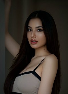 Amira - escort in Riyadh Photo 1 of 3