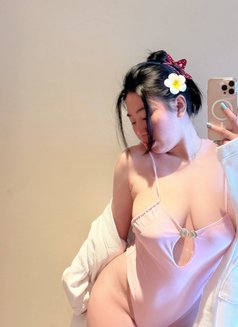 Yeni 🇻🇳 ( BigBoobs,Toys,Cim,Rim…) - puta in Abu Dhabi Photo 1 of 11