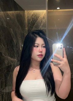 Amira - puta in Khobar Photo 9 of 10