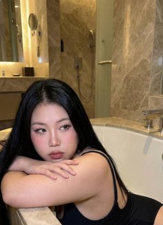 Amira - escort in Khobar Photo 10 of 10