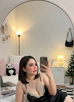 Amira - escort in Khobar Photo 11 of 12