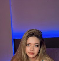 Amira - escort in Muscat Photo 4 of 13