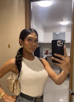 Amira7inch/cumshow/meet/private channel - Transsexual escort in Makati City Photo 15 of 19