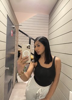 Amiraa Bigdick /Cumshow/private Channel - Transsexual escort in Manila Photo 6 of 8