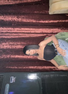 Amiraa Bigdick /Cumshow/private Channel - Transsexual escort in Manila Photo 7 of 8