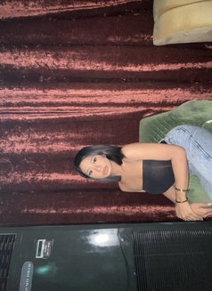Amiraa Bigdick /Cumshow/private Channel - Transsexual escort in Manila Photo 8 of 8