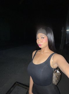 Amira7inch/cumshow/meet/private channel - Acompañantes transexual in Makati City Photo 3 of 12