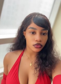 Amirah - escort in Muscat Photo 5 of 5