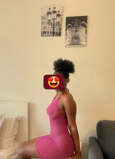 Amirah Sexy Escort - escort in Dubai Photo 4 of 12