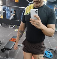 Amis - Acompañantes masculino in Amritsar
