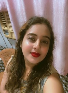 Amisha Cam and Real Meet - escort in Chennai Photo 2 of 2