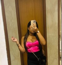 🥰 Amisha 🥰Cam and Real Meet - puta in Rajkot