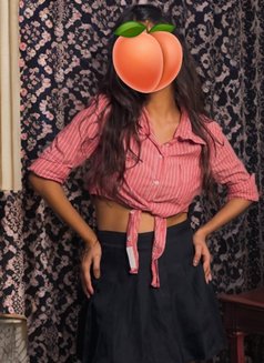 Amisha (Cam N Meet) - escort in Noida Photo 3 of 8