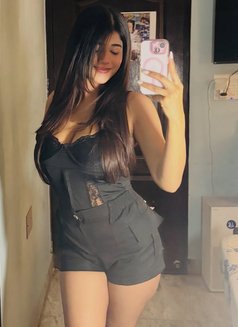 Amisha - escort in Chennai Photo 2 of 2