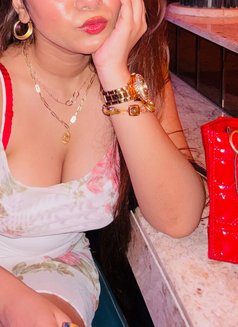 Amisha - escort in Chennai Photo 2 of 3