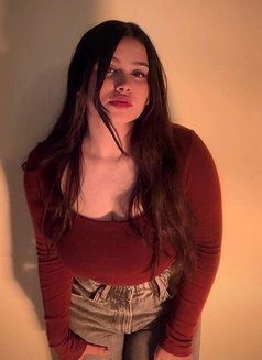 Amisha - escort in Pune Photo 1 of 2