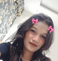 Amisha Patel - puta in Surat