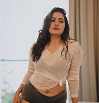 Amisha Patel Real Meet & Cam Show Fun - Transsexual escort in Pune