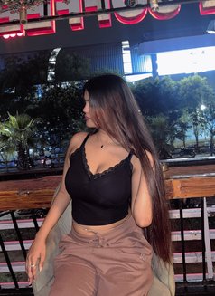 Amisha Singh - escort in Jaipur Photo 2 of 3