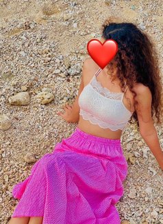 Amisha - masseuse in Colombo Photo 7 of 12