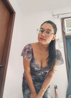 Amisha Verify Safe Service - puta in Mumbai Photo 1 of 3