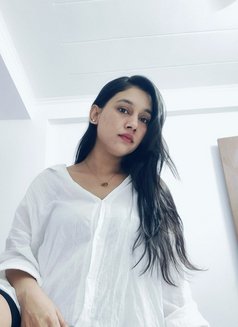 Amisha Verify Safe Service - puta in Mumbai Photo 2 of 3