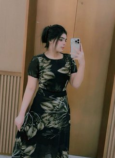 Amishaa - escort in Dubai Photo 1 of 2