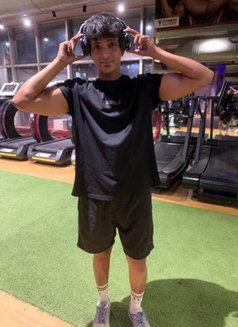 Amit - Male escort in Mumbai Photo 1 of 1