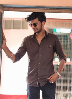 Amit - Male escort in Mumbai Photo 9 of 10