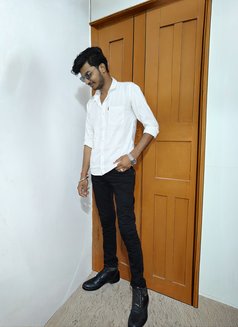 Amit - Male escort in Mumbai Photo 10 of 10
