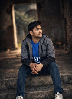 Amit - Male escort in Noida Photo 4 of 6