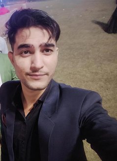 Amit - Male escort in Noida Photo 6 of 6