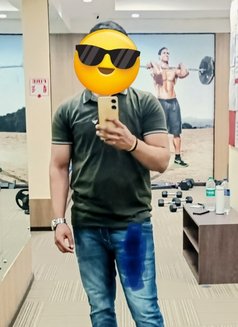 Amit - Acompañantes masculino in Pune Photo 2 of 4