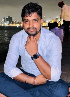 Amit Ji - Male escort in Mumbai Photo 1 of 1