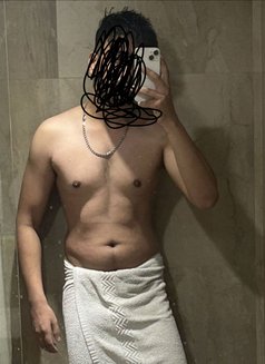 Amit Lohiya - Male escort in New Delhi Photo 4 of 7