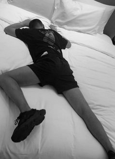 Amit Lohiya - Male escort in New Delhi Photo 5 of 7