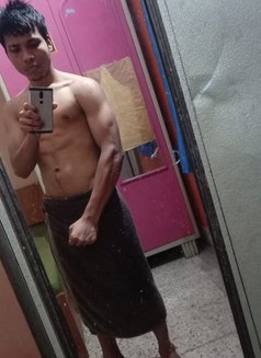 Amit Mahato - Male escort agency in Bangalore Photo 1 of 3