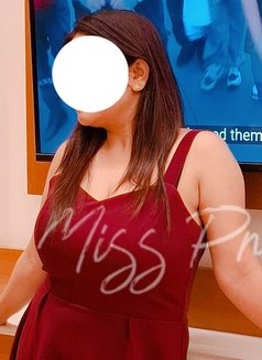 Amit Preeti - adult performer in Noida Photo 17 of 20