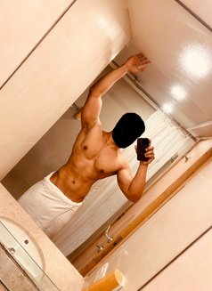 Amit Singh - Male escort in Noida Photo 3 of 4
