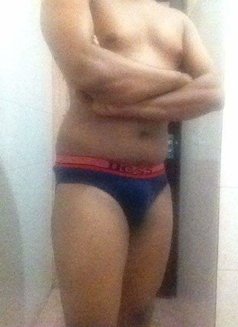 Charith - FREE services for LADIES - Male escort in Colombo Photo 2 of 18