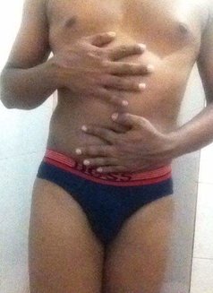 Charith - FREE services for LADIES - Acompañantes masculino in Colombo Photo 6 of 18