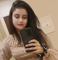 Sanskriti - escort in Noida Photo 12 of 29