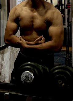 Amjad - Male escort in Mumbai Photo 1 of 5