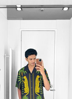 Ammar Ali - Acompañantes masculino in Pune Photo 1 of 5