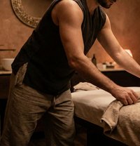 Ammar - Male escort in Colombo