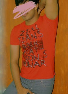 Ashwit - Male escort in Colombo Photo 6 of 6