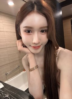 Ammilie Rose VVVIP - escort in Bangkok Photo 6 of 28