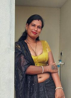 Ammu - Acompañantes transexual in Chennai Photo 3 of 7