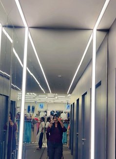 Ammu Reddy - Transsexual escort in Hyderabad Photo 1 of 8