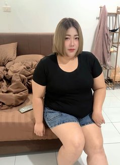 Ammy 2 - escort in Pattaya Photo 2 of 5